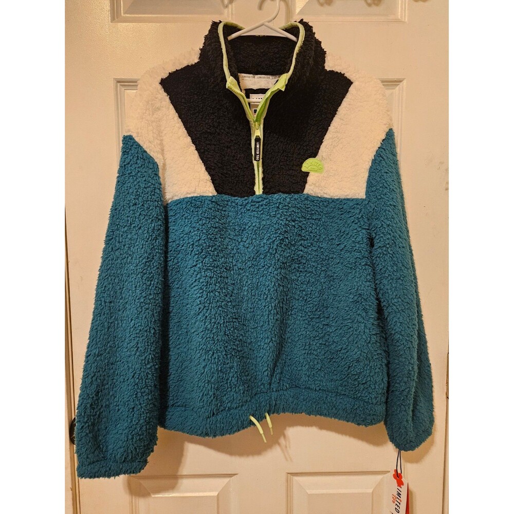 Small Juniors Fleece Pullover New with Tags Limited Too 1/4 Zip